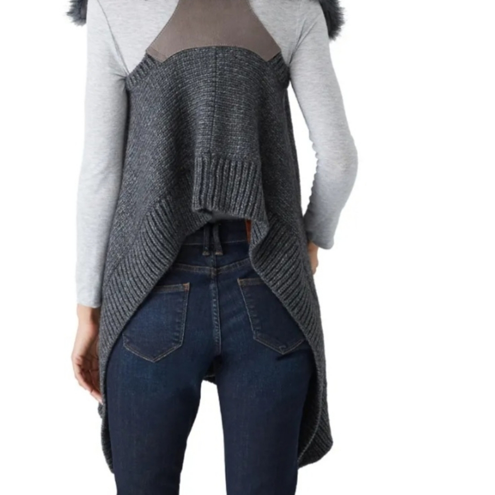 KAUFMANFRANCO Carbon Gray Wool Alpaca Knit Sleeveless Vest